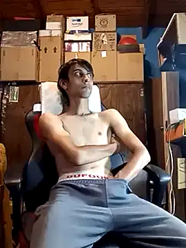 Snapshot of takumysexy chatting on 12/25/24, 12:48 takumysexy online show from 12/25/24, 12:48