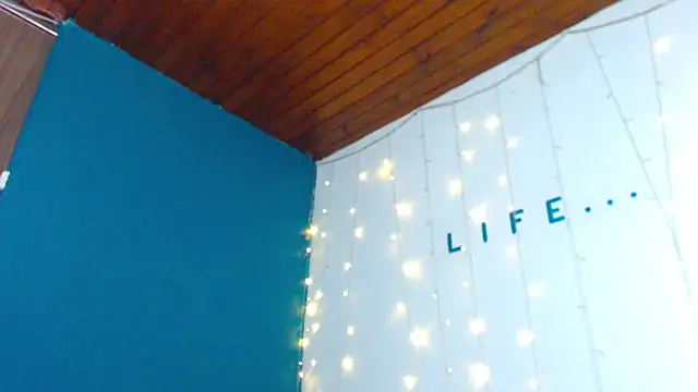 camila delarosa online show from 12/20/24, 04:57