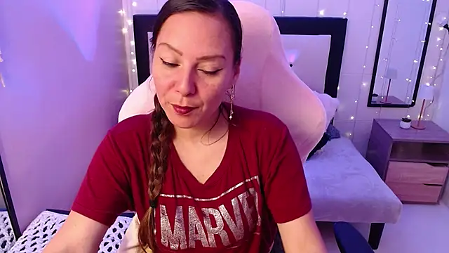 camila delarosa online show from 07/22/26, 05:16