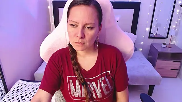 camila delarosa online show from 07/23/26, 01:58