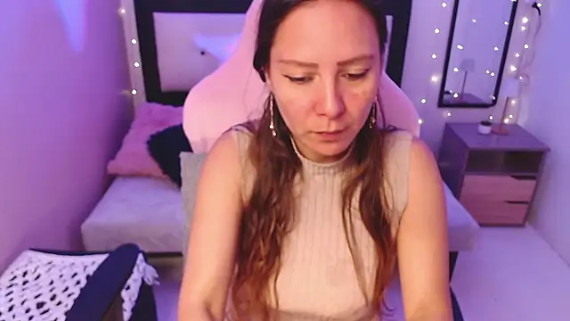 camila delarosa online show from 07/27/26, 03:41