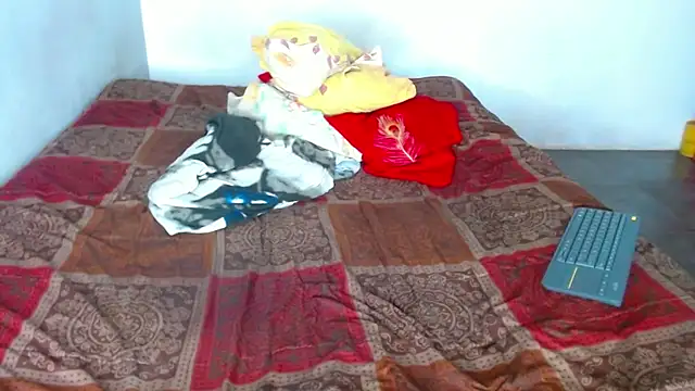 Snapshot of George_Dominator chatting on 12/21/24, 08:10 George Dominator online show from 12/21/24, 08:10