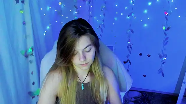 Sweet me  online show from 08/05/26, 05:43