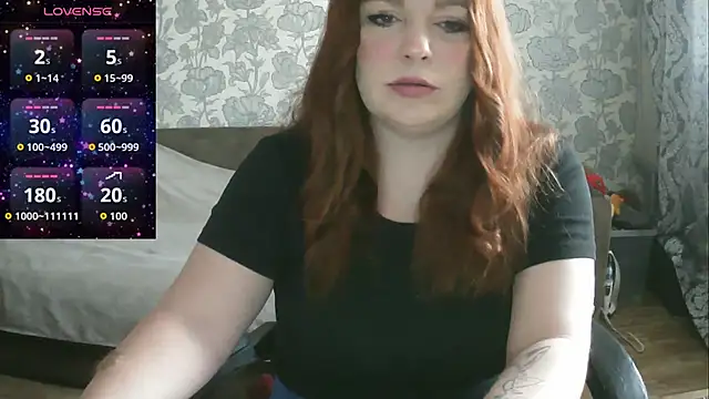 Snapshot of Sabrina_Poison chatting on 09/09/25, 04:01 Sabrina Poison online show from 09/09/25, 04:01