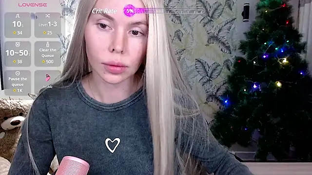 Snapshot of Marmalade_Fox chatting on 12/26/24, 10:26 Marmalade Fox online show from 12/26/24, 10:26