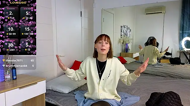 Crayzy Luv online show from 12/14/24, 01:38