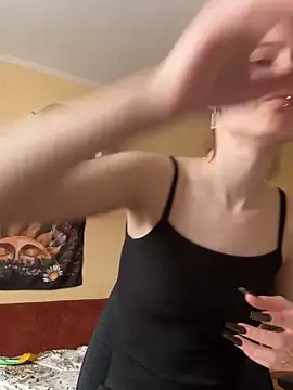 Crayzy Luv online show from 02/14/25, 10:07