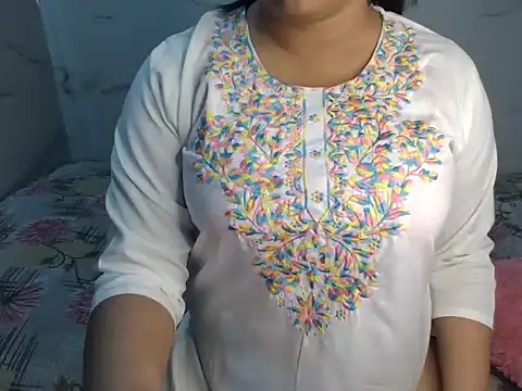 Trezza online show from 04/17/26, 08:34