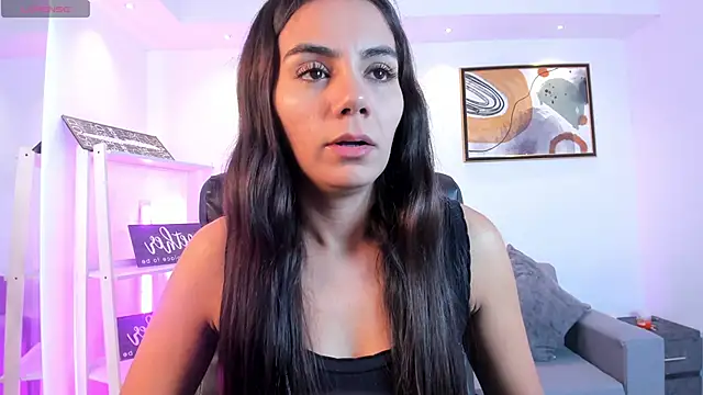 Snapshot of martina_mancini chatting on 05/25/26, 11:38 martina mancini online show from 05/25/26, 11:38