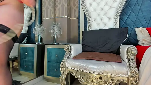 Janna Rousse  online show from 11/07/25, 12:27