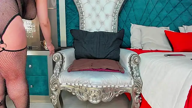 Janna Rousse  online show from 11/12/25, 12:27