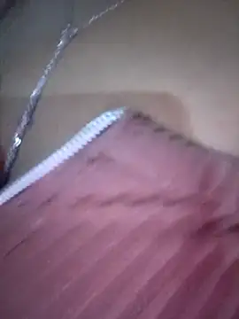 Snapshot of Dominik_girl chatting on 10/23/25, 07:12 Dominik girl online show from 10/23/25, 07:12