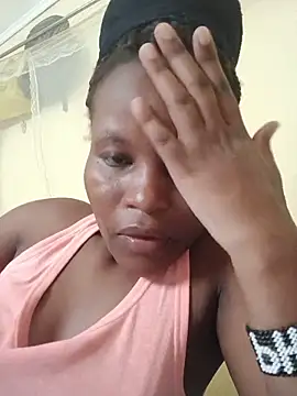 petite babe online show from 04/28/26, 01:05