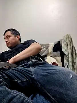 Snapshot of Potro23hotzen chatting on 02/07/26, 04:11 Potro23hotzen online show from 02/07/26, 04:11