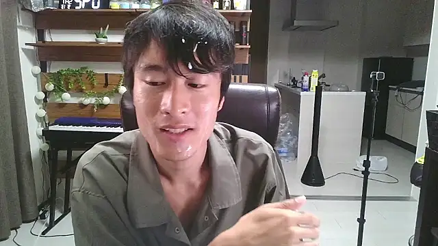 Snapshot of IroManager chatting on 09/12/25, 03:45 IroManager online show from 09/12/25, 03:45