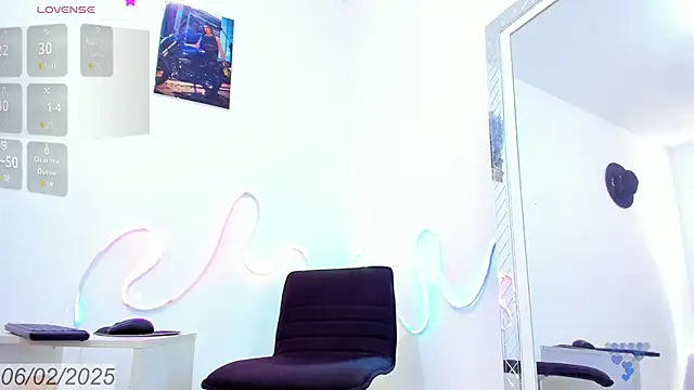 DeniseVillareal online show from 02/06/25, 03:52