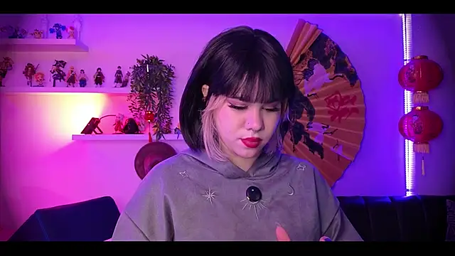 albaismynameX online show from 03/10/26, 12:21