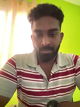 Snapshot of Handsomehunk_4U chatting on 12/02/24, 07:14 Handsomehunk 4U online show from 12/02/24, 07:14