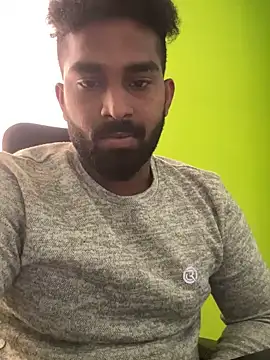 Snapshot of Handsomehunk_4U chatting on 12/04/24, 07:39 Handsomehunk 4U online show from 12/04/24, 07:39