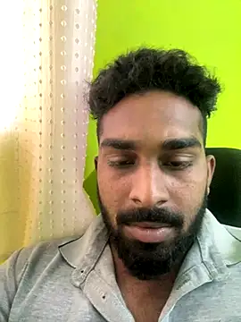 Snapshot of Handsomehunk_4U chatting on 12/05/24, 10:12 Handsomehunk 4U online show from 12/05/24, 10:12