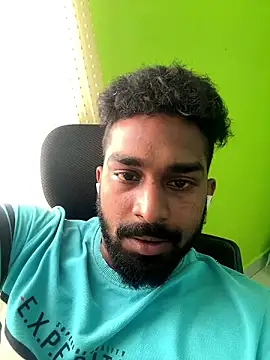 Snapshot of Handsomehunk_4U chatting on 12/09/24, 07:06 Handsomehunk 4U online show from 12/09/24, 07:06