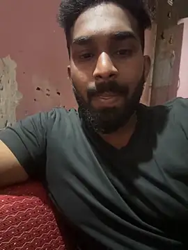 Snapshot of Handsomehunk_4U chatting on 12/10/24, 04:06 Handsomehunk 4U online show from 12/10/24, 04:06