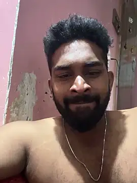 Snapshot of Handsomehunk_4U chatting on 12/10/24, 08:27 Handsomehunk 4U online show from 12/10/24, 08:27