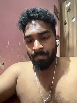 Snapshot of Handsomehunk_4U chatting on 12/14/24, 07:14 Handsomehunk 4U online show from 12/14/24, 07:14