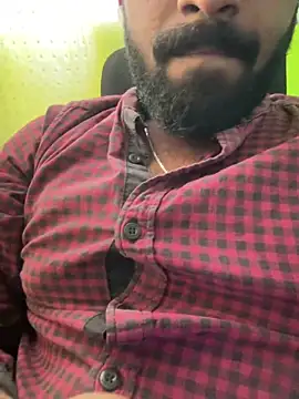 Snapshot of Handsomehunk_4U chatting on 12/16/24, 09:35 Handsomehunk 4U online show from 12/16/24, 09:35