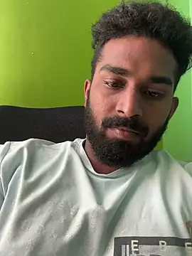 Snapshot of Handsomehunk_4U chatting on 12/17/24, 07:07 Handsomehunk 4U online show from 12/17/24, 07:07