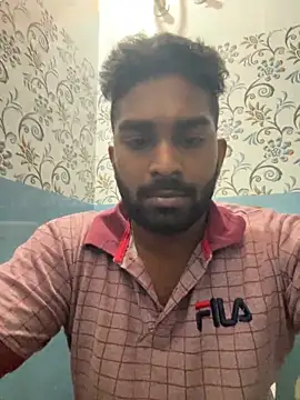 Snapshot of Handsomehunk_4U chatting on 01/27/25, 04:43 Handsomehunk 4U online show from 01/27/25, 04:43