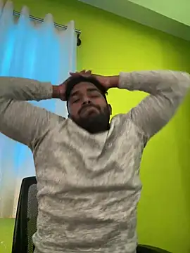 Snapshot of Handsomehunk_4U chatting on 01/28/25, 08:14 Handsomehunk 4U online show from 01/28/25, 08:14