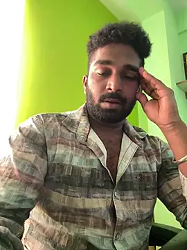 Snapshot of Handsomehunk_4U chatting on 02/01/25, 06:54 Handsomehunk 4U online show from 02/01/25, 06:54