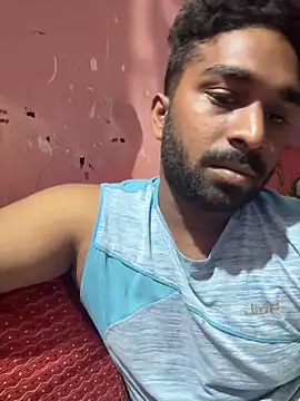 Snapshot of Handsomehunk_4U chatting on 02/02/25, 06:10 Handsomehunk 4U online show from 02/02/25, 06:10