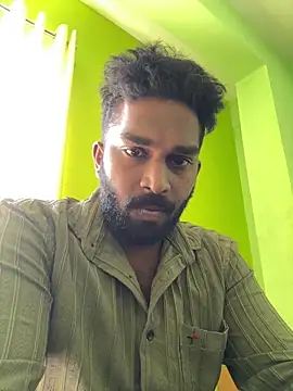 Snapshot of Handsomehunk_4U chatting on 02/07/25, 07:18 Handsomehunk 4U online show from 02/07/25, 07:18