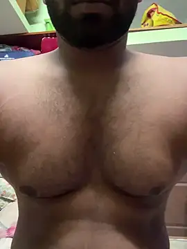 Snapshot of Handsomehunk_4U chatting on 02/24/25, 05:00 Handsomehunk 4U online show from 02/24/25, 05:00