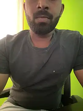 Snapshot of Handsomehunk_4U chatting on 02/28/25, 09:58 Handsomehunk 4U online show from 02/28/25, 09:58