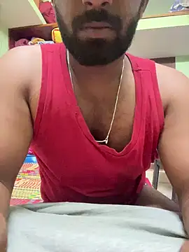 Snapshot of Handsomehunk_4U chatting on 03/09/25, 04:16 Handsomehunk 4U online show from 03/09/25, 04:16