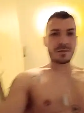 Snapshot of BenDover313OF chatting on 02/19/25, 09:25 BenDover313OF online show from 02/19/25, 09:25