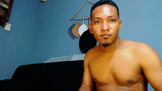 Grandeygruesa1 online show from 02/25/25, 09:57