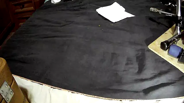 Snapshot of bigtoysssin chatting on 10/23/25, 07:23 bigtoysssin online show from 10/23/25, 07:23