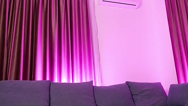 BaayBee   online show from 11/30/25, 08:57