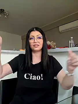 Snapshot of Milf_Abigail chatting on 03/15/25, 09:09 Milf Abigail online show from 03/15/25, 09:09