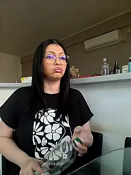 Snapshot of Milf_Abigail chatting on 03/20/25, 05:35 Milf Abigail online show from 03/20/25, 05:35