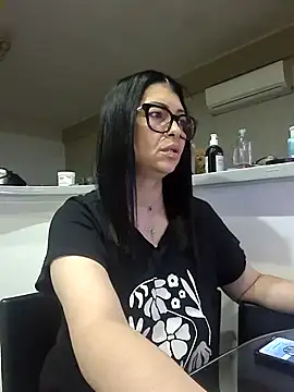 Snapshot of Milf_Abigail chatting on 09/23/25, 11:08 Milf Abigail online show from 09/23/25, 11:08