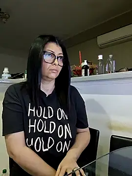 Snapshot of Milf_Abigail chatting on 10/06/25, 12:52 Milf Abigail online show from 10/06/25, 12:52