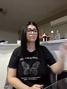 Snapshot of Milf_Abigail chatting on 10/10/25, 12:53 Milf Abigail online show from 10/10/25, 12:53