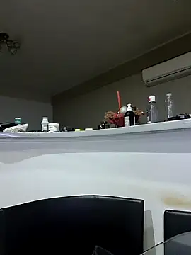 Snapshot of Milf_Abigail chatting on 10/31/25, 03:29 Milf Abigail online show from 10/31/25, 03:29