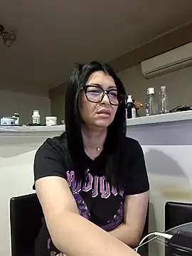 Snapshot of Milf_Abigail chatting on 11/09/25, 11:47 Milf Abigail online show from 11/09/25, 11:47