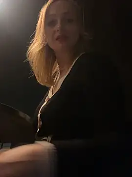 LadyTatiana Madam online show from 11/04/25, 07:24